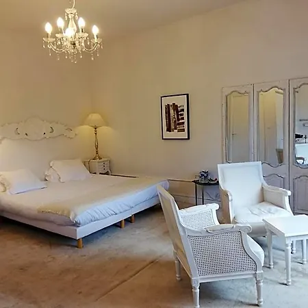 Hotel Chateau Les 4 Saisons 3*